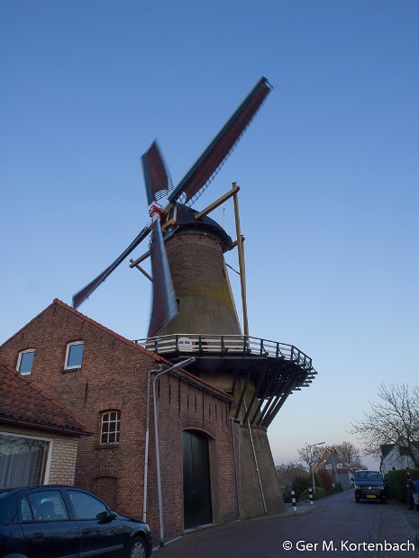 Molen 't Vliegend Hert - 's-Gravendeel